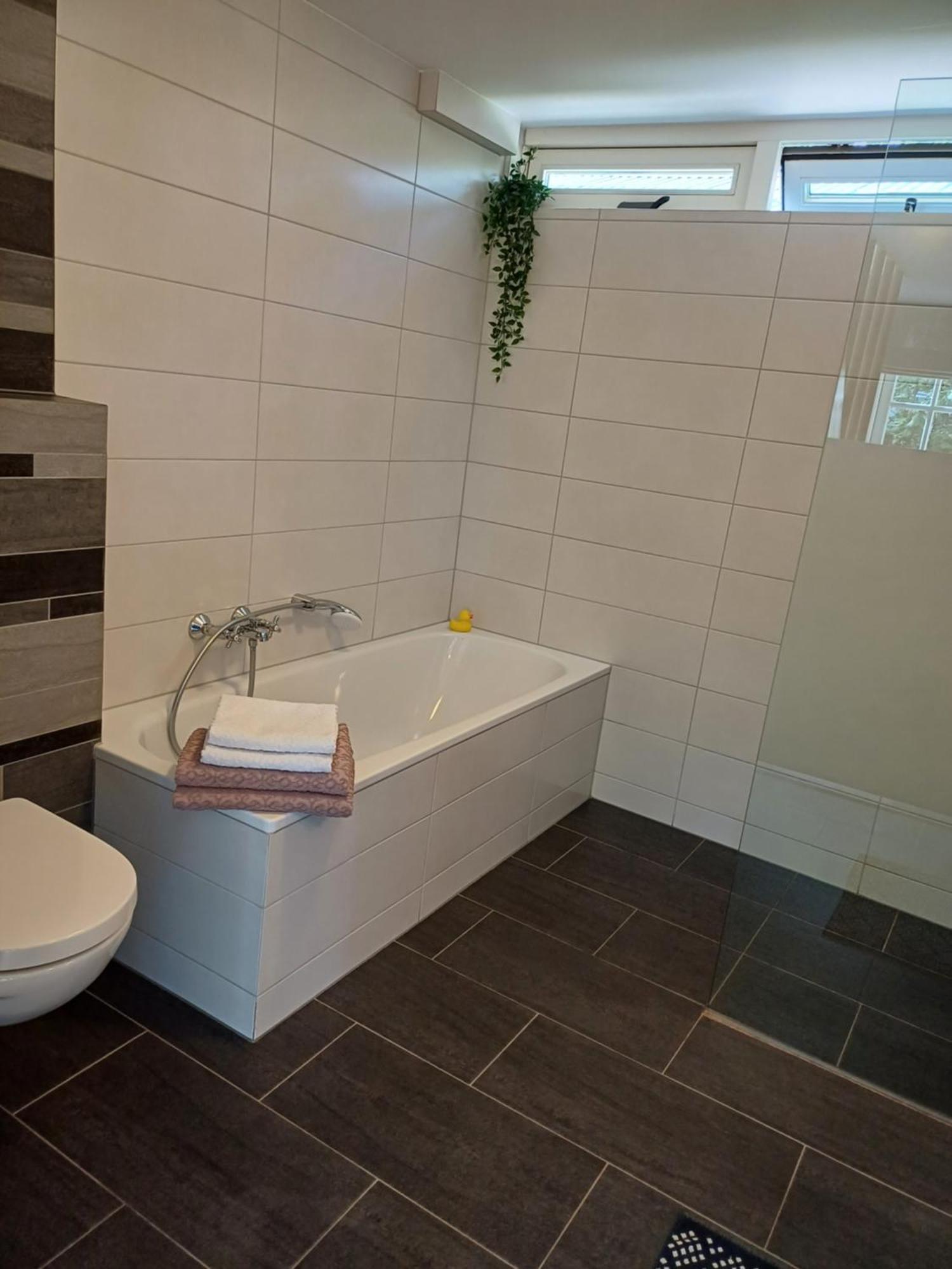 B&B Het Mooie Uitzicht Reuver ภายนอก รูปภาพ
